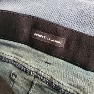 24 Torrid Bombshell skinny jeans